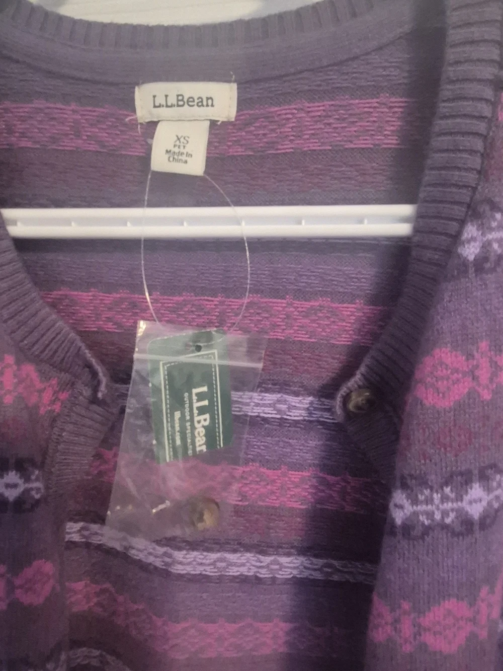 L.L.Bean Fair Isle Cardigan Sweater, Sz XS Petite - Picture 6 of 7
